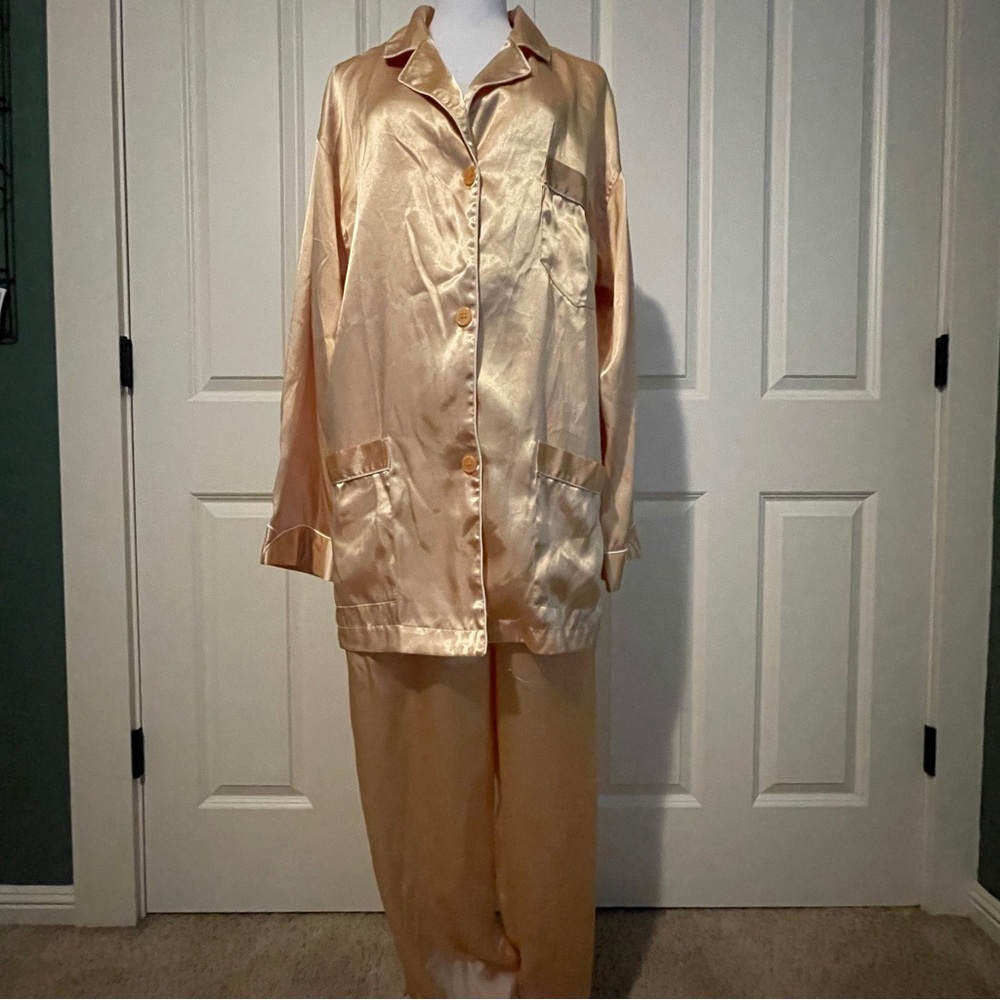 Vintage Victoria’s Secret Gold Pajama Set Large